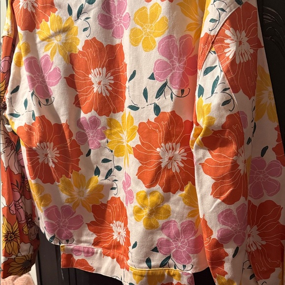 Emily Wonder Vibrant Floral Jean Jacket - Picture 10 of 10